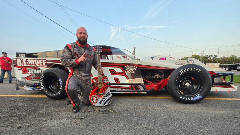 Sutton Scores First Nashville Pro Late Model Win, Stickler Takes Mods of Mayhem Victory