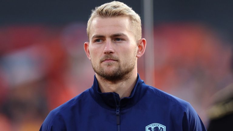 Matthijs de Ligt slammed for being 'lightweight' as Man Utd's latest signing questioned by ex-Liverpool boss Graeme Souness