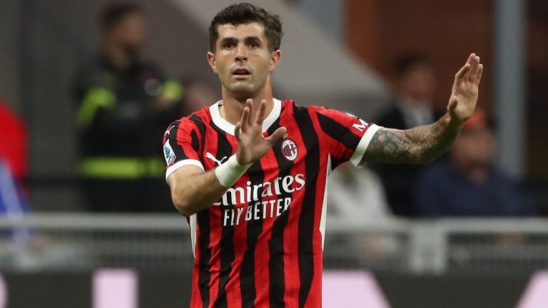 VIDEO: USMNT winger Christian Pulisic drops in corner kick assist in Milan's Serie A clash vs Lazio