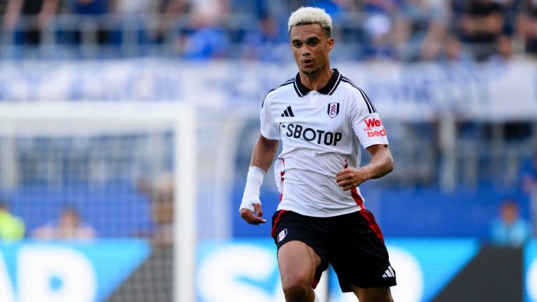 USMNT, Fulham star Antonee Robinson: Mauricio Pochettino is "a very good manager"