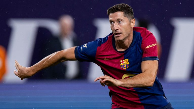 Robert Lewandowski builds ‘confidence’ in bid for 14th successive 20-goal season – with prolific Polish striker already in match-winning mood for Barcelona