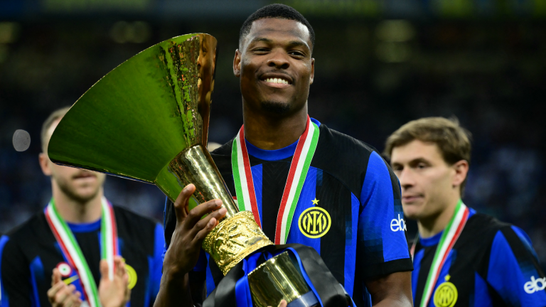 Man Utd target Denzel Dumfries refuses to enter Inter contract negotiations with Dutchman 'focused' on Old Trafford switch