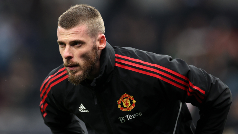 David de Gea is BACK! Former Man Utd goalkeeper finally finds new club as shock transfer is announced