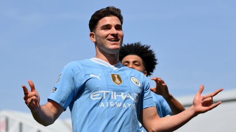 'One of the worst deals I’ve seen' – Man City set to sell Julian Alvarez to Atletico Madrid for five times the amount they paid for him & football fans are going crazy