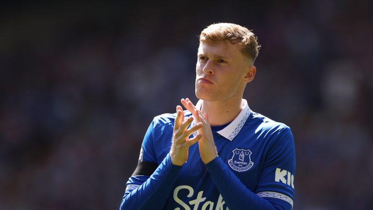 Liverpool preparing blockbuster first offer for Everton's Jarrad Branthwaite with Man Utd in danger of missing out on top target