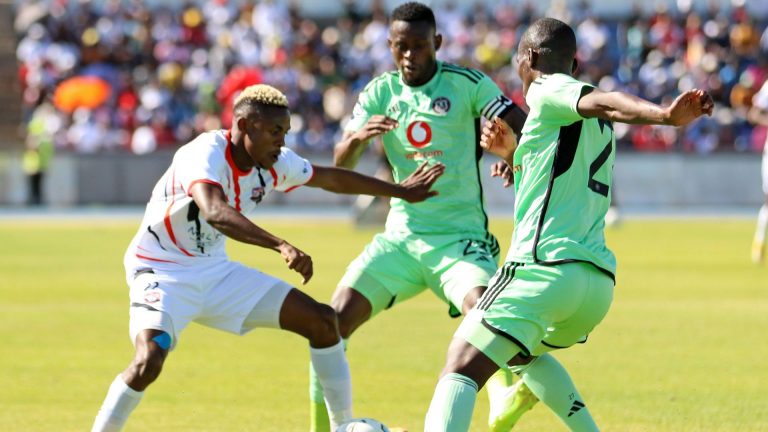 'Orlando Pirates, please ensure that you beat Jwaneng Galaxy otherwise Kaizer Chiefs and Mamelodi Sundowns fans will cook us! Jose Riveiro will teach this team a lesson this time' – Fans