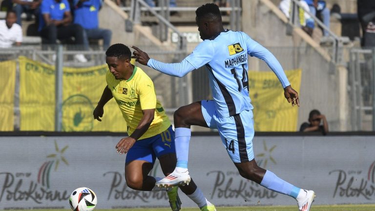 Unconvincing 10-man Mamelodi Sundowns advanced to the MTN8 semi-final after hard-fought Polokwane City victory