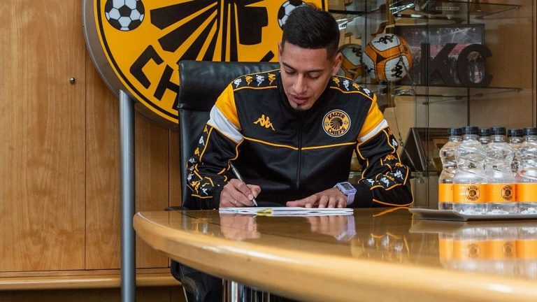 Manqoba Mngqithi breaks his silence on why Mamelodi Sundowns released Kaizer Chiefs' new signing Gaston Sirino