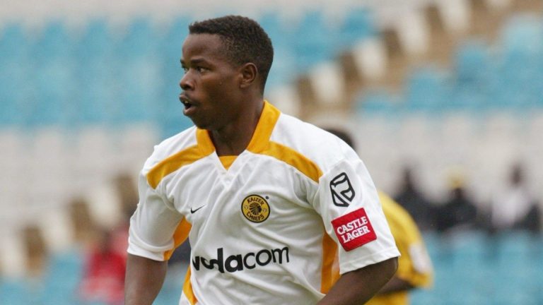 Former Kaizer Chiefs & Orlando Pirates star Collins Mbesuma makes bold claim about PSL strikers – 'Do not work hard! Senzo Meyiwa was going to attest to this'