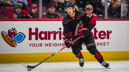 Jarvis signs 8-year, $63.2 million contract with Hurricanes