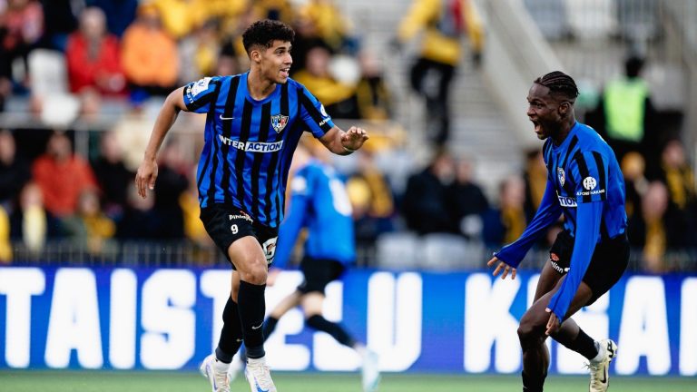 Are you watching Nasreddine Nabi? – Former Kaizer Chiefs trialist edges closer to 20 goals in Europe with a Finnish Cup final strike after Arthur Zwane rejection