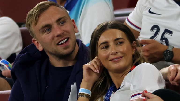 'Can't find one anywhere!' – Dani Dyer reveals West Ham shirt woes as reality TV star is urged to wear top of fiancé Jarrod Bowen's Hammers