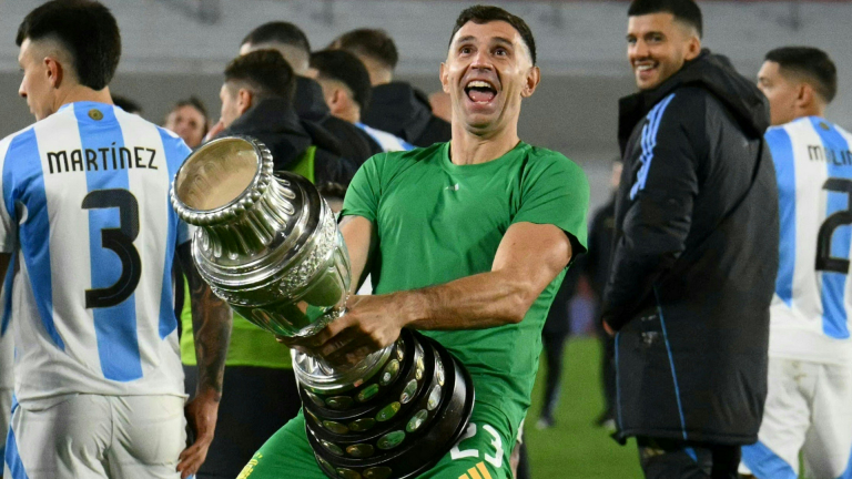 Emi Martinez can’t help himself! World Cup-winning goalkeeper dusts off lewd trophy celebration during Copa America trophy parade in Argentina