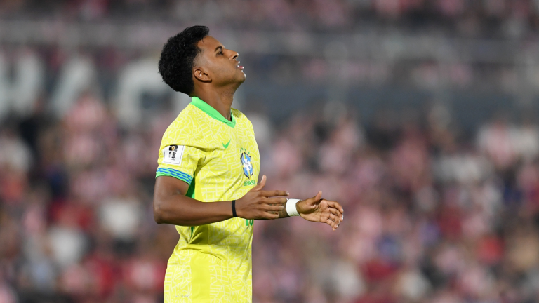 Brazil player ratings vs. Paraguay: Time to panic? Listless Selecao lose again in World Cup qualifying as slump continues