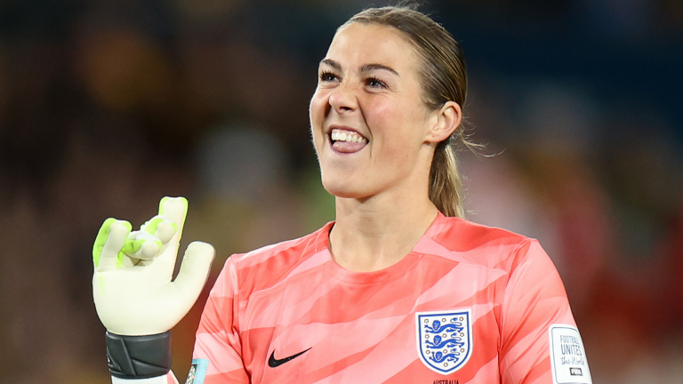 Mary Earps pays tribute to ‘best roommate ever’ as Lionesses goalkeeper honours ex-England team-mate that ‘paved the way for so many’