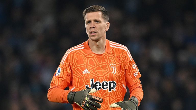 Barcelona make shock Wojciech Szczesny approach with ex-Juventus goalkeeper willing to come out of retirement to cover for injured No.1 Marc-Andre ter Stegen