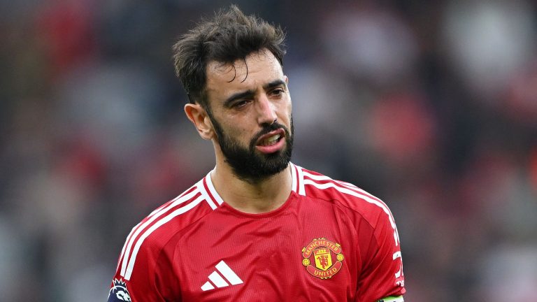 Man Utd captain Bruno Fernandes told he's a 'diva' with ex-Premier League star tipping Kobbie Mainoo as future Red Devils skipper