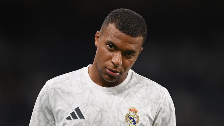 'Kylian Mbappe has been average for a long time' – Real Madrid's new 'Galactico' brutally told his 'limitations are more obvious next to Vinicius Junior'