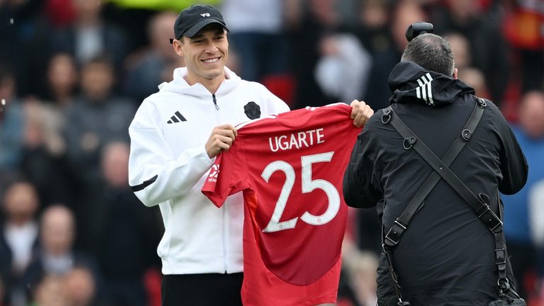 Manuel Ugarte vows to bring 'real fans' of Man Utd success after completing £51m transfer from PSG