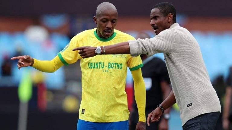 'Pep Lite destroyed Mokoena & Mudau! They are not bigger than Mamelodi Sundowns but Mngqithi will need them against Kaizer Chiefs' – Fans