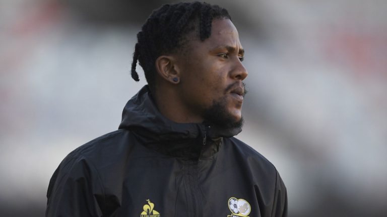 'Orlando Pirates players saved Bafana Bafana again! Hugo Broos should stop calling Siyabonga Ngezana – South Africa need Mamelodi Sundowns players Mothobi Mvala & Grant Kekana' – Fans