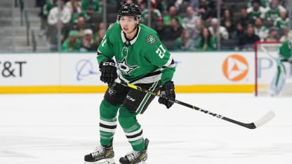 Training Camp Buzz: Robertson sidelined for Stars after foot surgery