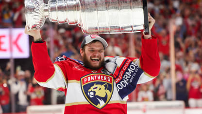 Panthers eager to begin bid to repeat as Stanley Cup champions