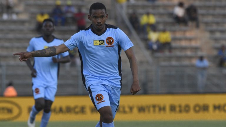 Mamelodi Sundowns to beat Kaizer Chiefs in race for Oswin Appollis ahead of PSL transfer deadline day? – Manqoba Mngqithi makes big admission