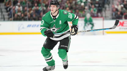 Lindell signs 5-year, $26.25 million contract with Stars