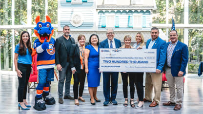 New York Islanders, Clark Gillies Foundation Partner with Ronald McDonald House to Create Inspiring Hockey-Themed Room